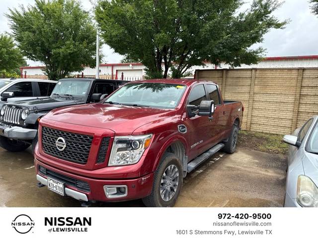2018 Nissan Titan XD PRO-4X 4WD photo