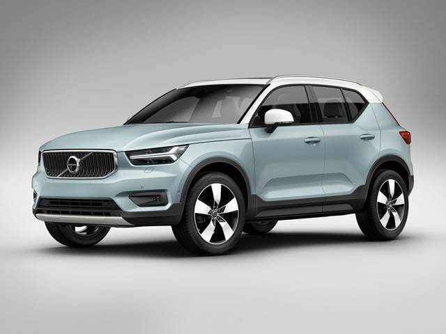 2019 Volvo XC40 Momentum AWD photo