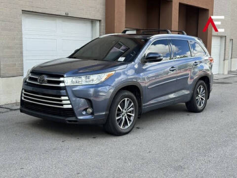 2018 Toyota Highlander XLE AWD photo