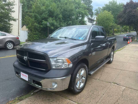2018 Ram 1500 Express 4WD photo