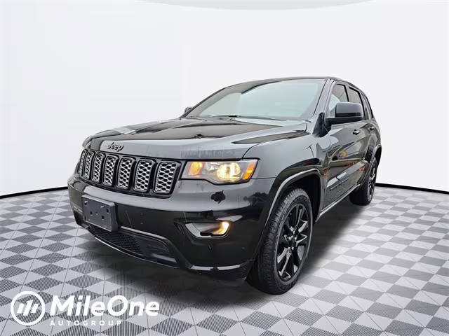 2018 Jeep Grand Cherokee Altitude 4WD photo