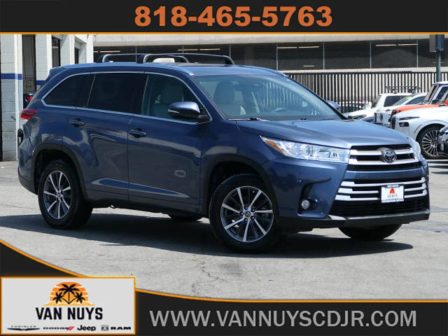 2018 Toyota Highlander XLE FWD photo