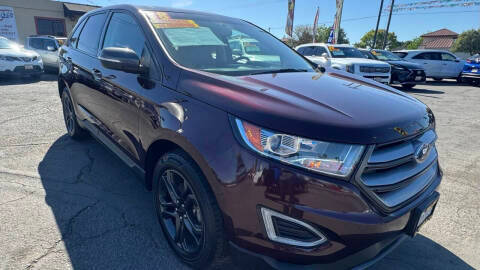 2018 Ford Edge SEL FWD photo