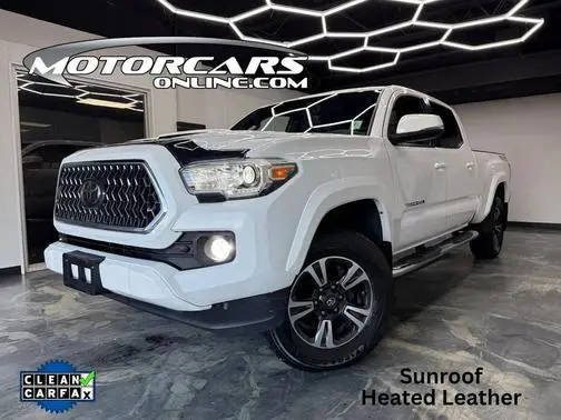 2018 Toyota Tacoma SR5 4WD photo