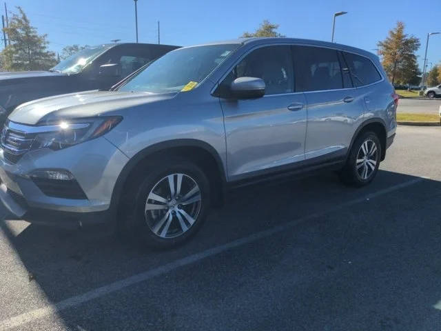 2018 Honda Pilot EX FWD photo