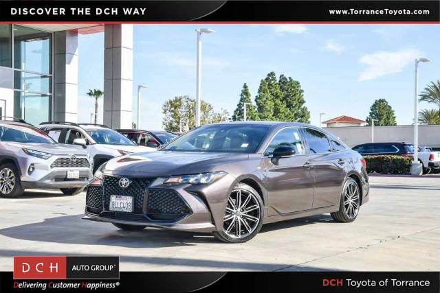 2019 Toyota Avalon XSE FWD photo