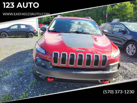 2017 Jeep Cherokee Trailhawk 4WD photo