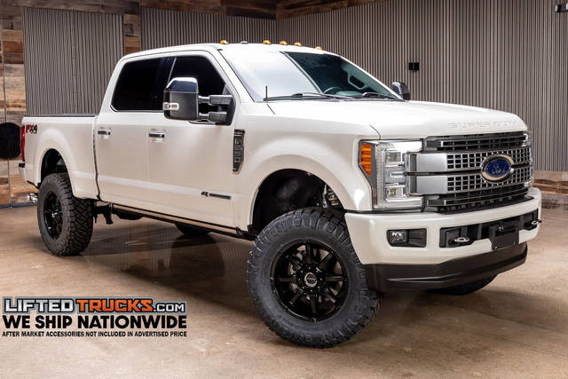 2018 Ford F-250 Super Duty Platinum 4WD photo