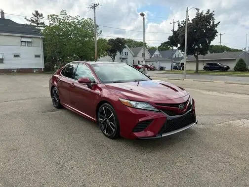 2018 Toyota Camry XSE V6 FWD photo