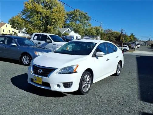 2015 Nissan Sentra SR FWD photo