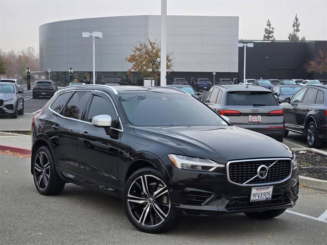 2018 Volvo XC60 R-Design AWD photo