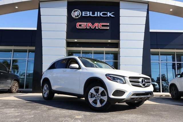 2018 Mercedes-Benz GLC-Class GLC 300 RWD photo