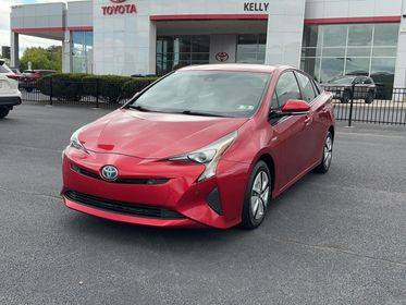 2018 Toyota Prius Two FWD photo