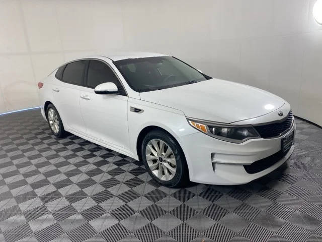 2018 Kia Optima LX FWD photo