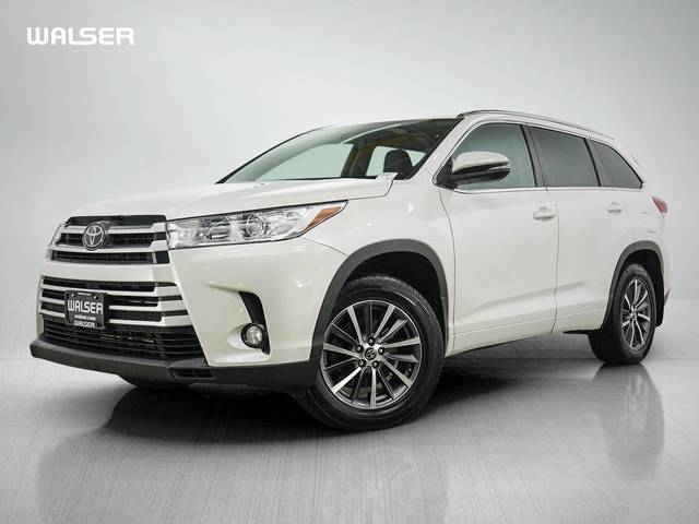 2018 Toyota Highlander XLE AWD photo