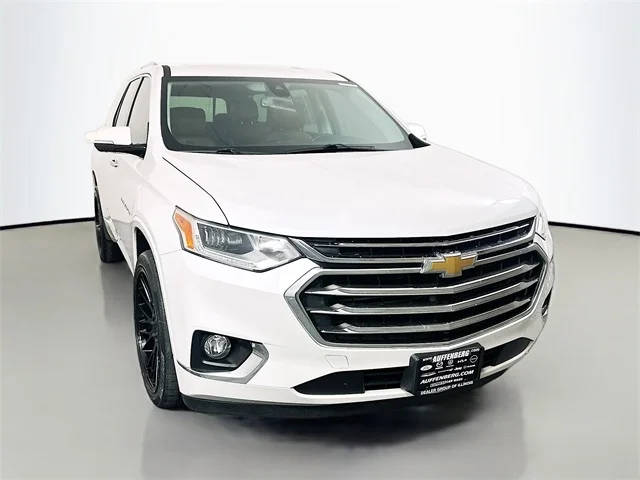 2018 Chevrolet Traverse High Country AWD photo