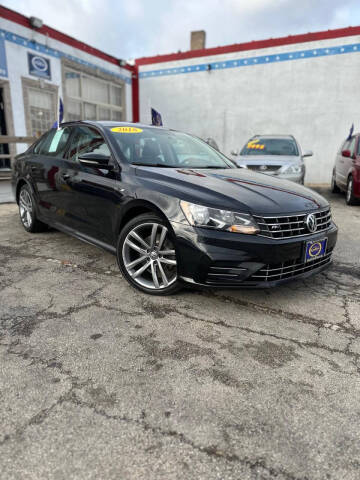 2018 Volkswagen Passat R-Line FWD photo