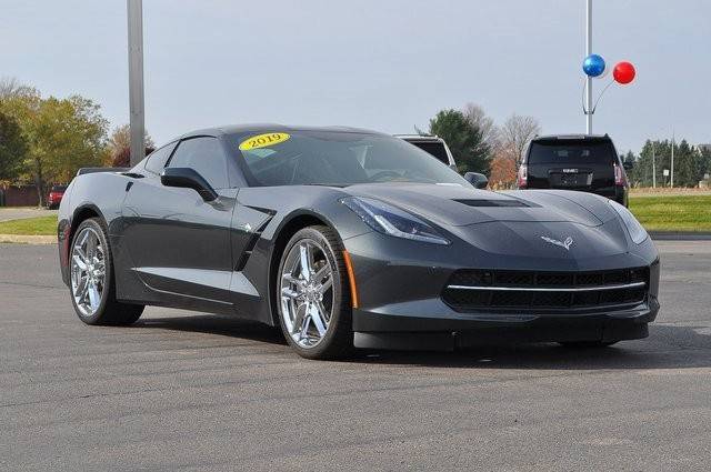 2019 Chevrolet Corvette 2LT RWD photo