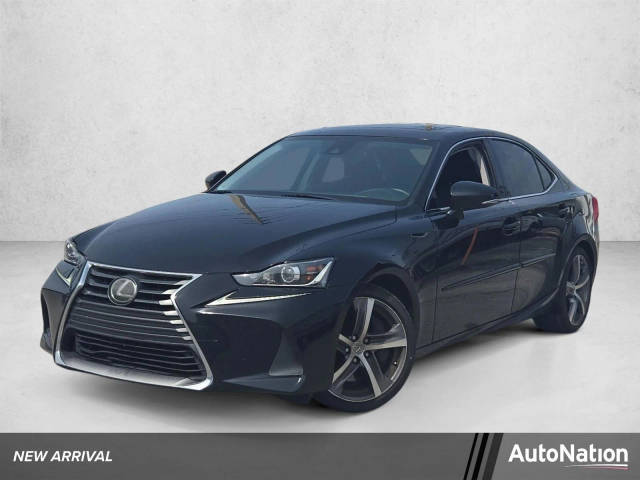 2018 Lexus IS IS 300 RWD photo