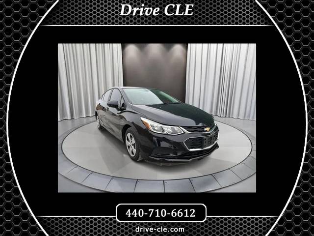 2018 Chevrolet Cruze LS FWD photo