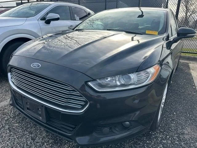 2015 Ford Fusion SE Hybrid FWD photo