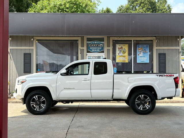 2018 Toyota Tacoma TRD Sport 4WD photo