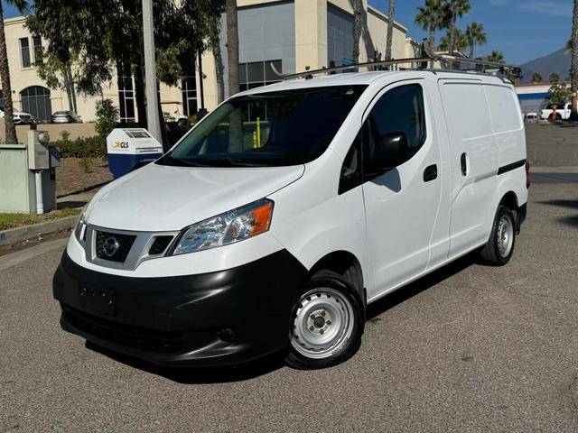 2018 Nissan NV200 S FWD photo