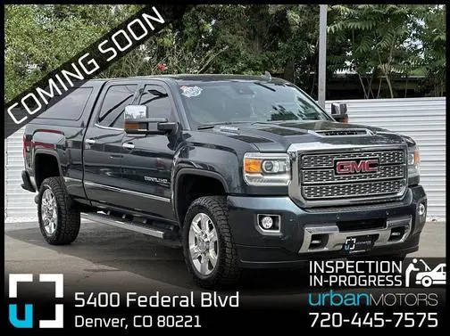2018 GMC Sierra 2500HD Denali 4WD photo
