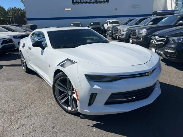 2018 Chevrolet Camaro 1LT RWD photo