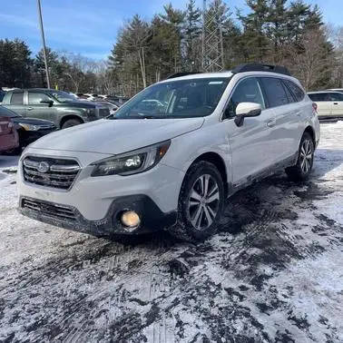 2018 Subaru Outback Limited AWD photo