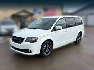 2018 Dodge Grand Caravan SXT FWD photo