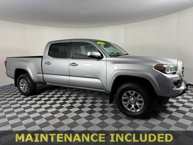 2018 Toyota Tacoma SR5 4WD photo