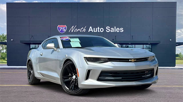 2018 Chevrolet Camaro 1LT RWD photo