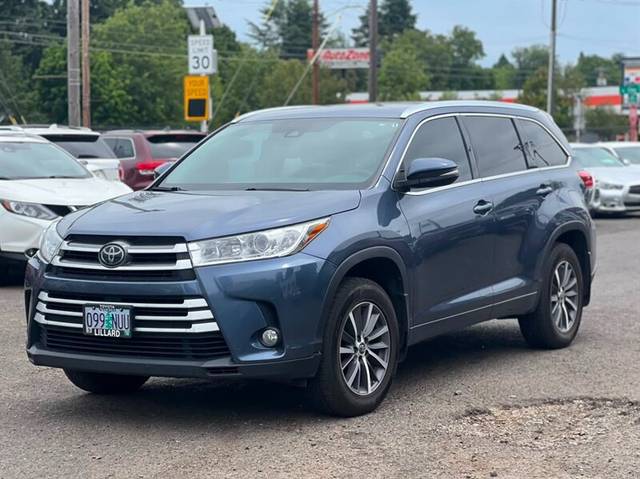 2018 Toyota Highlander XLE AWD photo