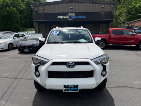 2017 Toyota 4Runner SR5 4WD photo