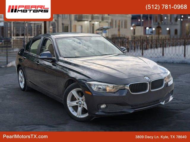 2015 BMW 3 Series 320i RWD photo