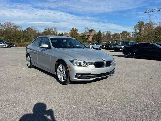 2017 BMW 3 Series 330i xDrive AWD photo