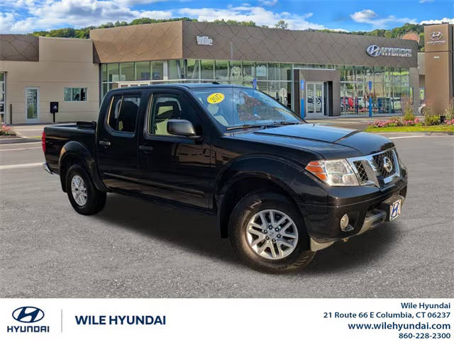 2017 Nissan Frontier SV V6 4WD photo