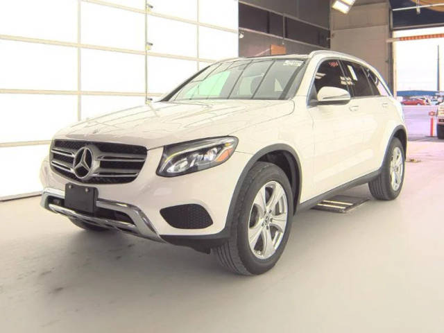 2018 Mercedes-Benz GLC-Class GLC 300 AWD photo