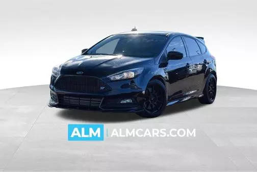 2018 Ford Focus ST FWD photo