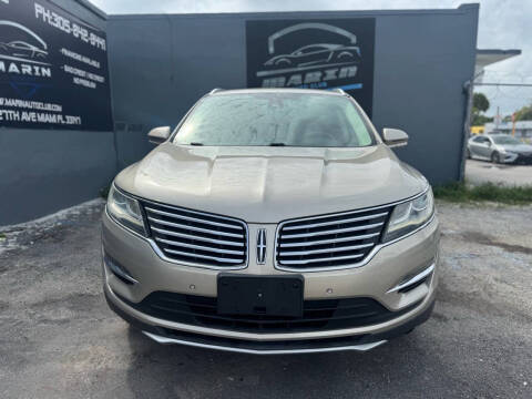 2015 Lincoln MKC FWD photo