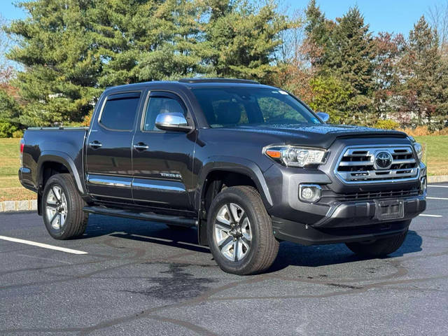 2018 Toyota Tacoma Limited 4WD photo