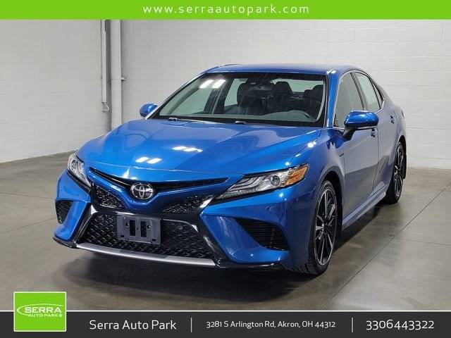 2018 Toyota Camry XSE FWD photo