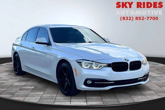 2018 BMW 3 Series 330i RWD photo
