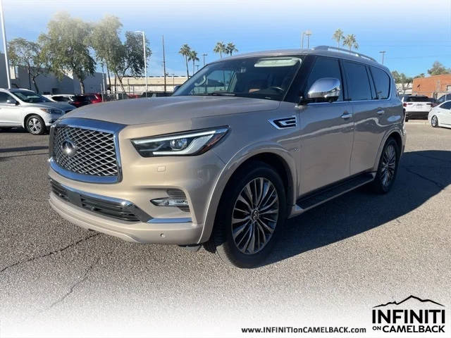 2018 Infiniti QX80  4WD photo