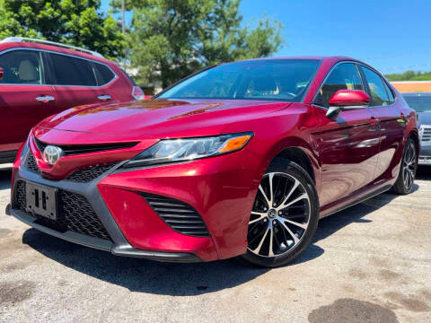 2018 Toyota Camry SE FWD photo