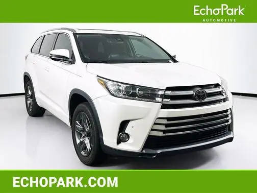2018 Toyota Highlander Limited Platinum FWD photo