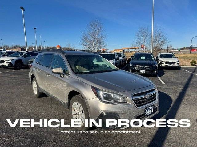 2018 Subaru Outback Premium AWD photo