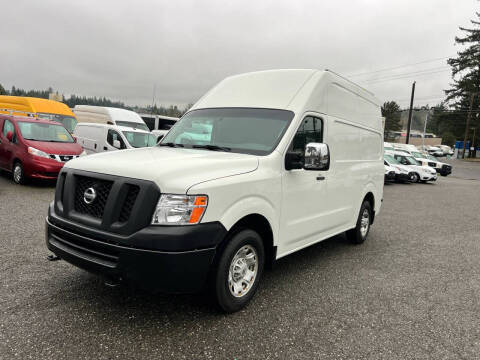 2018 Nissan NV Cargo SV RWD photo