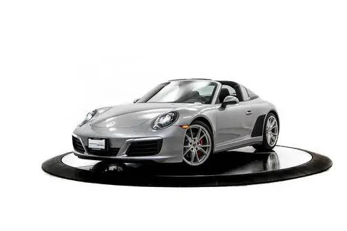 2018 Porsche 911 4S AWD photo